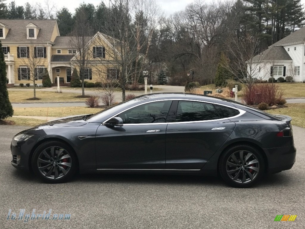 Midnight Silver Metallic / Gray Tesla Model S P90D