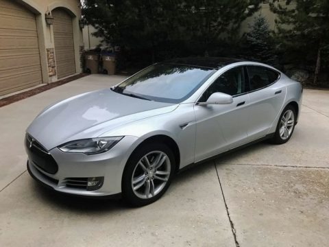 Silver Metallic 2013 Tesla Model S 
