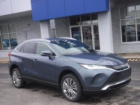 Coastal Gray Metallic 2022 Toyota Venza Hybrid XLE AWD
