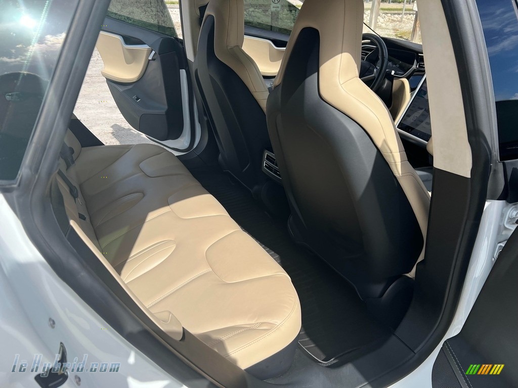 2015 Model S 85D - Solid White / Tan photo #16