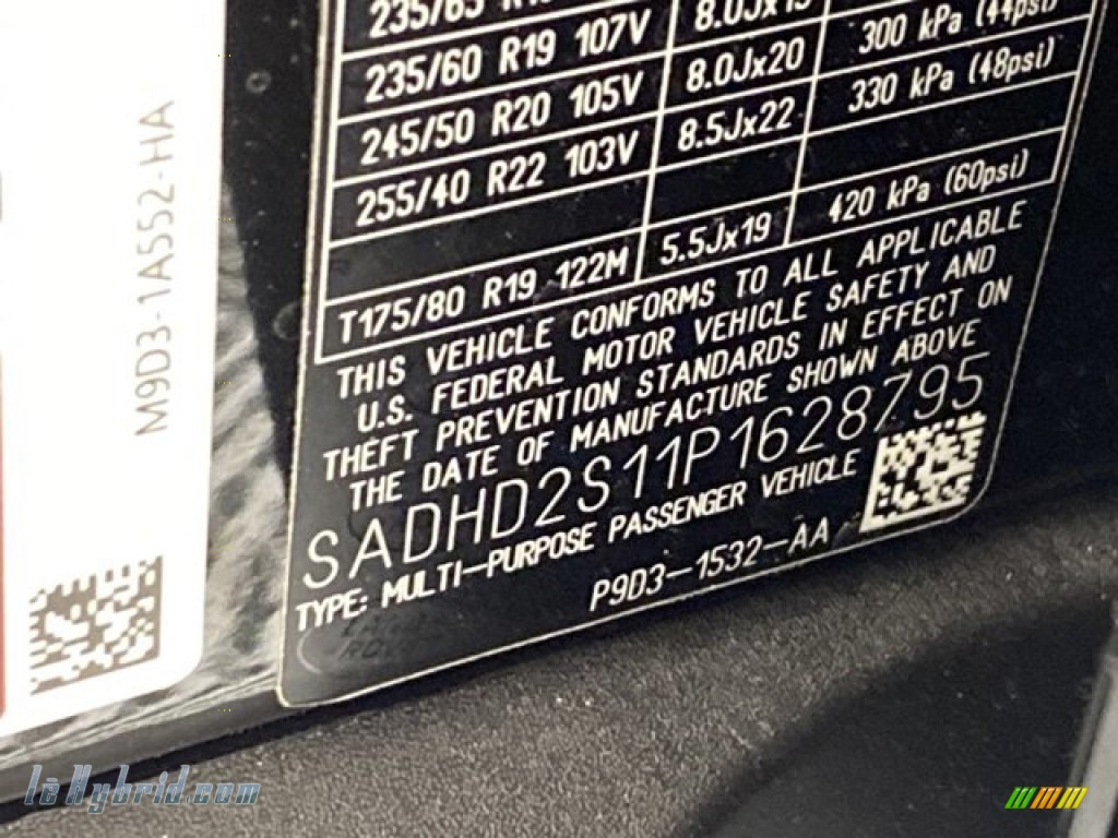 2023 I-PACE HSE AWD - Santorini Black Metallic / Light Oyster/Light Oyster Stitching photo #25