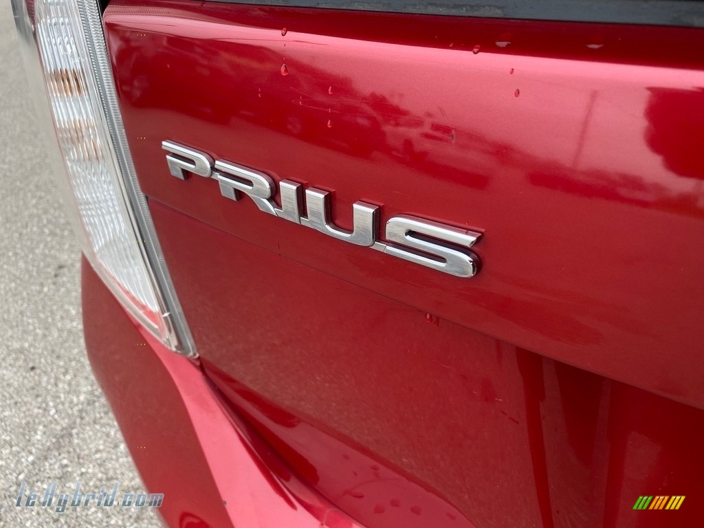 2015 Prius Five Hybrid - Barcelona Red Metallic / Misty Gray photo #7