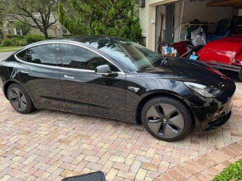 Solid Black 2019 Tesla Model 3 Standard Range