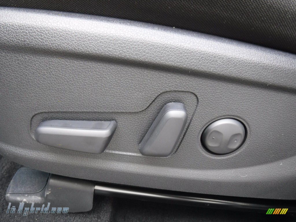 2023 Santa Fe Hybrid SEL Convenience AWD Plug-In Hybrid - Shimmering Silver / Black photo #13