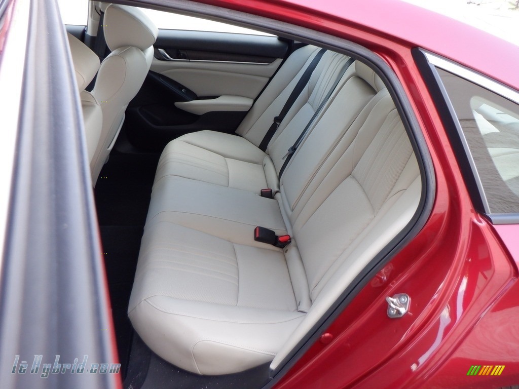 2019 Accord EX-L Hybrid Sedan - Radiant Red Metallic / Ivory photo #32