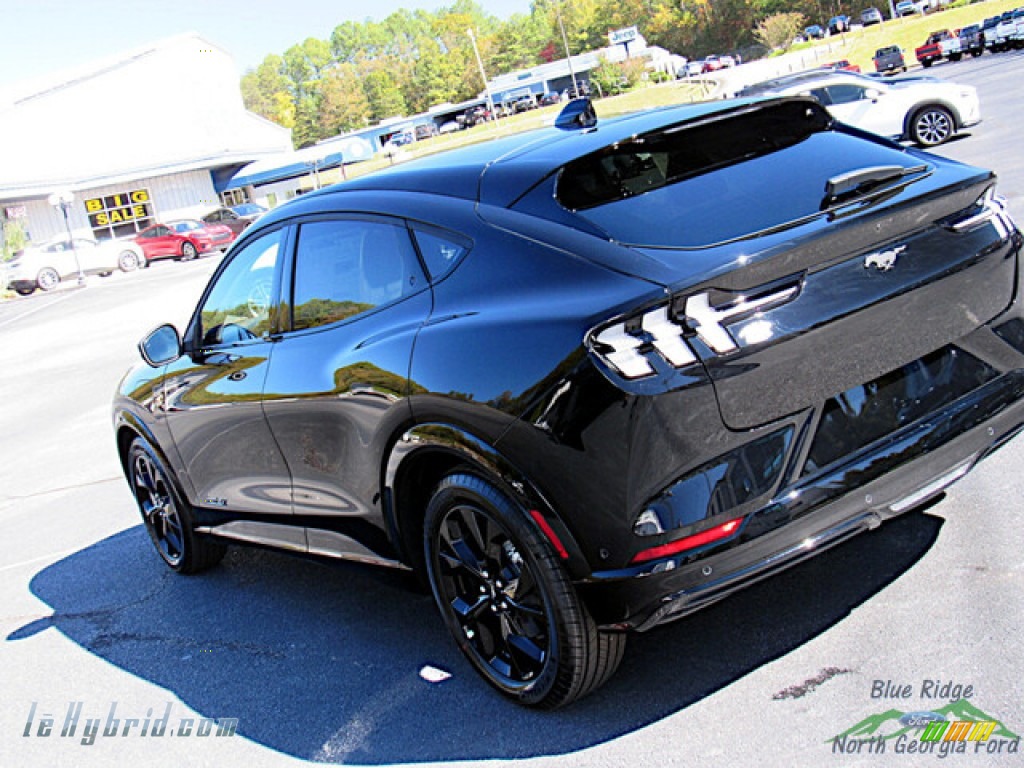 2023 Mustang Mach-E Premium - Shadow Black / Black Onyx photo #26