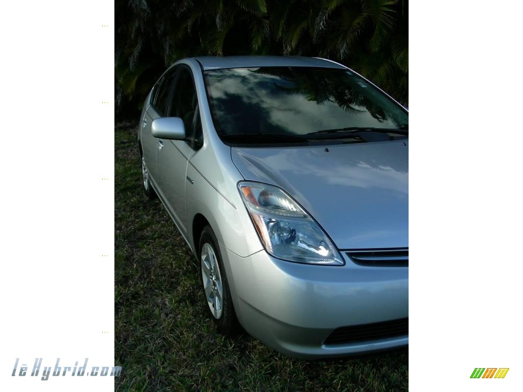 2006 Prius Hybrid - Classic Silver Metallic / Gray photo #9 2006 Prius Hybrid - Classic Silver Metallic / Gray photo #9