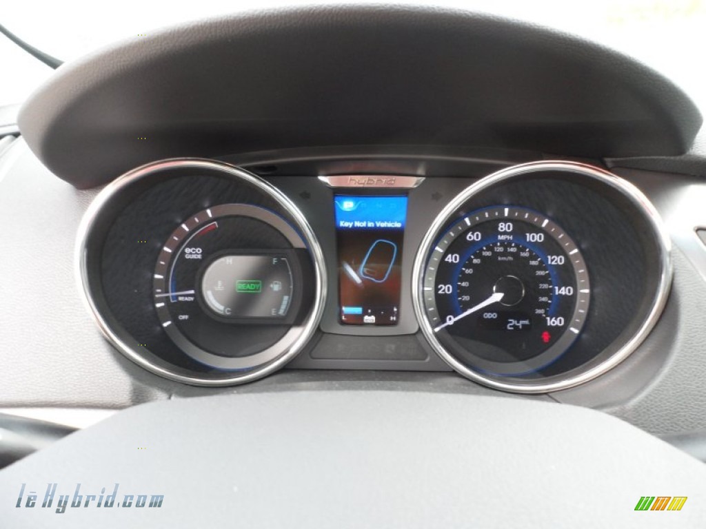 2012 Sonata Hybrid - Hyper Silver Metallic / Gray photo #34 2012 Sonata Hybrid - Hyper Silver Metallic / Gray photo #34
