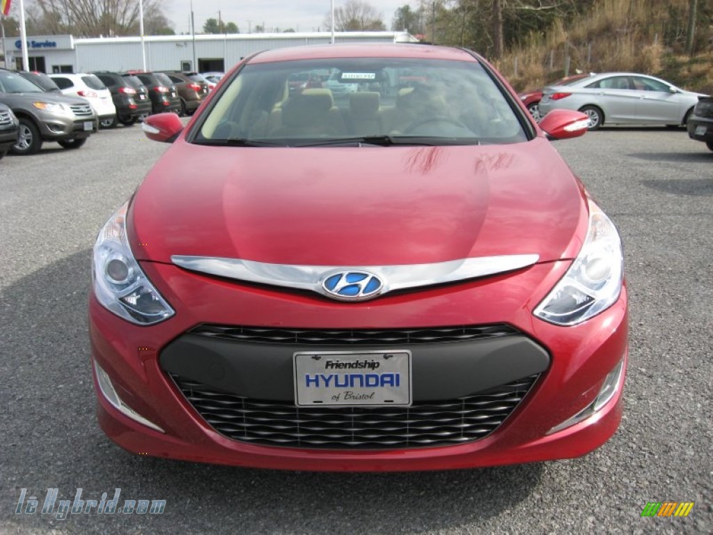 2011 Sonata Hybrid - Venetian Red / Camel photo #3 2011 Sonata Hybrid - Venetian Red / Camel photo #3