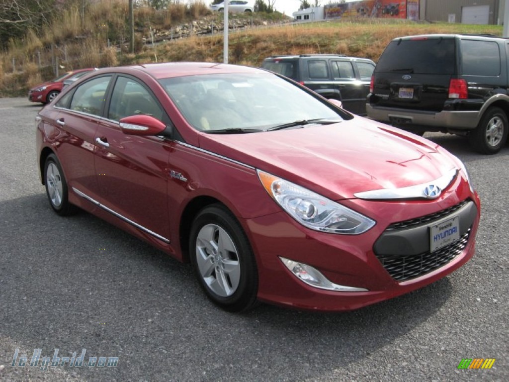 2011 Sonata Hybrid - Venetian Red / Camel photo #4 2011 Sonata Hybrid - Venetian Red / Camel photo #4