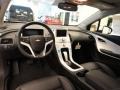 Chevrolet Volt Hatchback White Diamond Tricoat photo #10