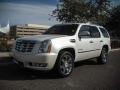 Cadillac Escalade Hybrid AWD White Diamond Tricoat photo #5 Cadillac Escalade Hybrid AWD White Diamond Tricoat photo #5