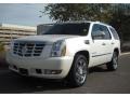 Cadillac Escalade Hybrid AWD White Diamond Tricoat photo #11 Cadillac Escalade Hybrid AWD White Diamond Tricoat photo #11