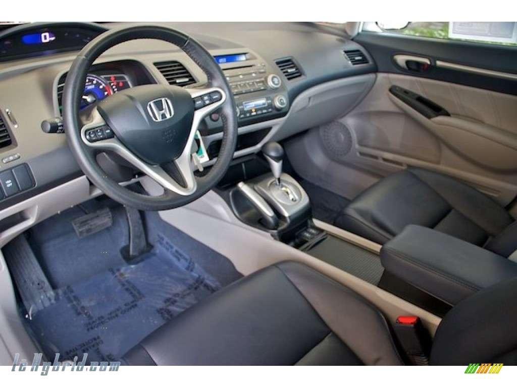 2010 Civic Hybrid Sedan - Spectrum White Pearl / Blue photo #13 2010 Civic Hybrid Sedan - Spectrum White Pearl / Blue photo #13