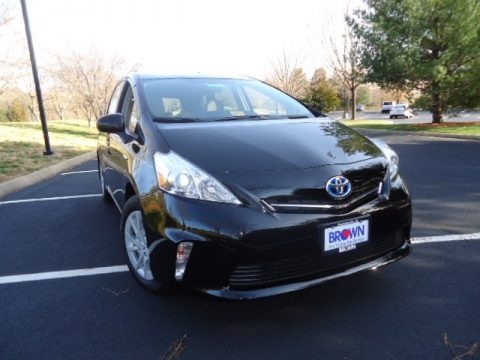 Black 2012 Toyota Prius v Two Hybrid