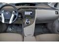 Toyota Prius Hybrid IV Blizzard White Pearl photo #5