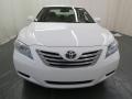 Toyota Camry Hybrid Super White photo #2