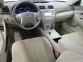 Toyota Camry Hybrid Super White photo #5