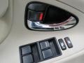 Toyota Camry Hybrid Super White photo #11