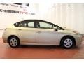Toyota Prius Hybrid II Sandy Beach Metallic photo #2
