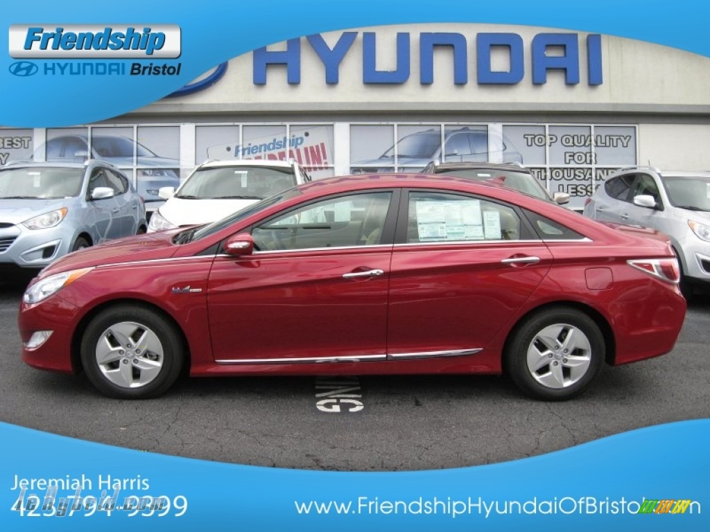 2011 Sonata Hybrid - Venetian Red / Camel photo #1 2011 Sonata Hybrid - Venetian Red / Camel photo #1