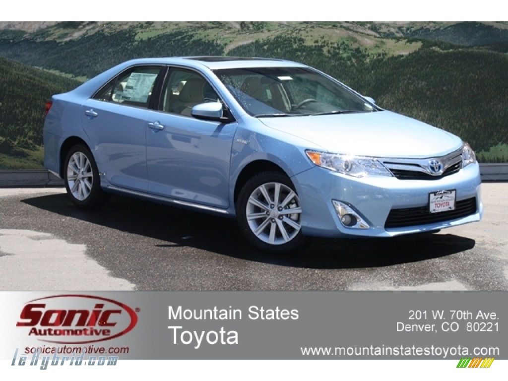 2012 Camry Hybrid XLE - Clearwater Blue Metallic / Ivory photo #1 2012 Camry Hybrid XLE - Clearwater Blue Metallic / Ivory photo #1