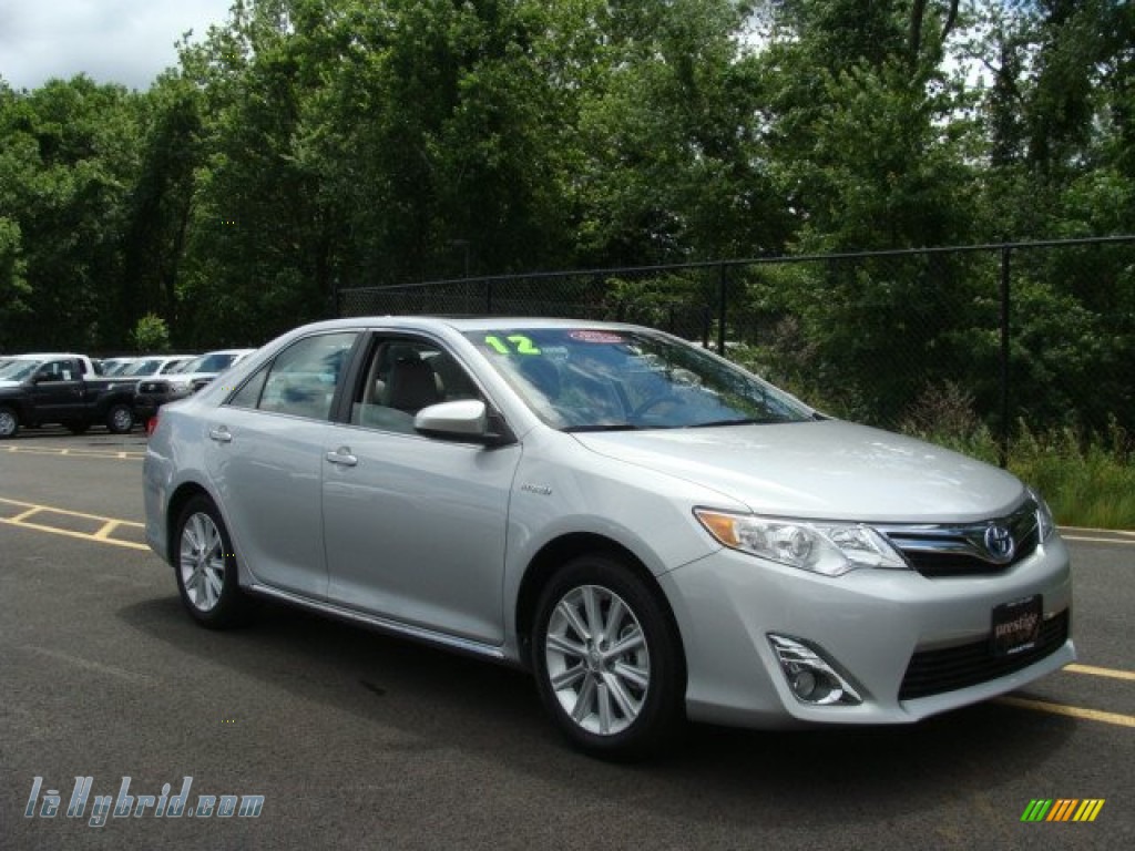 toyota camry hybrid 2012 silver #4