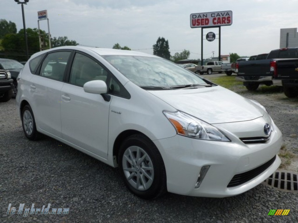 Blizzard White Prius