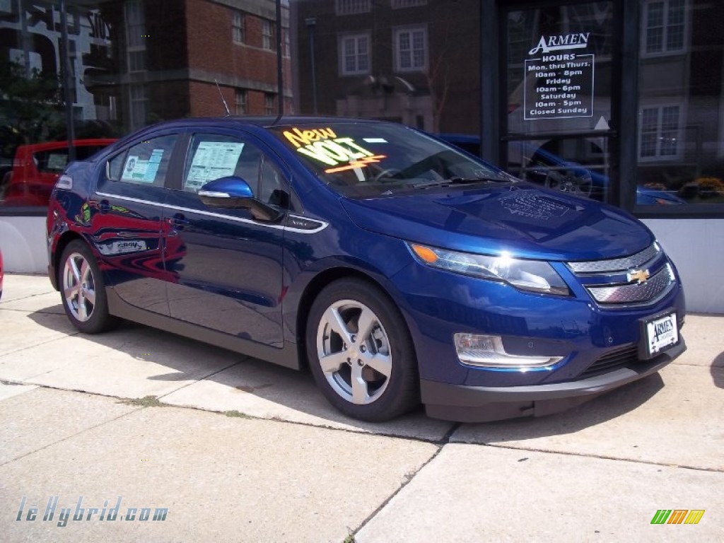 chevy volt range 2012