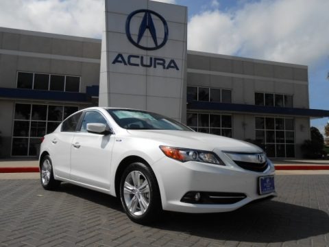 Bellanova White Pearl 2013 Acura ILX 1.5L Hybrid Technology Bellanova White Pearl 2013 Acura ILX 1.5L Hybrid Technology