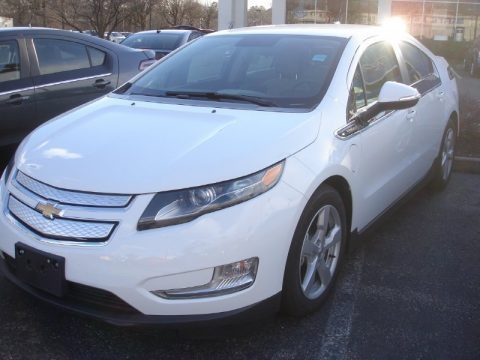 Summit White 2013 Chevrolet Volt 