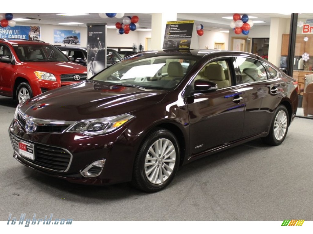 2013 Toyota Avalon Hybrid XLE in Sizzling Crimson Mica ...