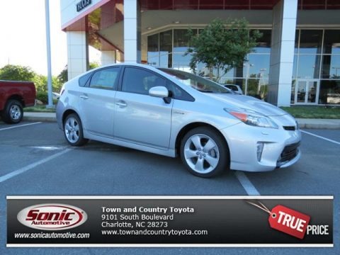 Classic Silver Metallic 2013 Toyota Prius Five Hybrid
