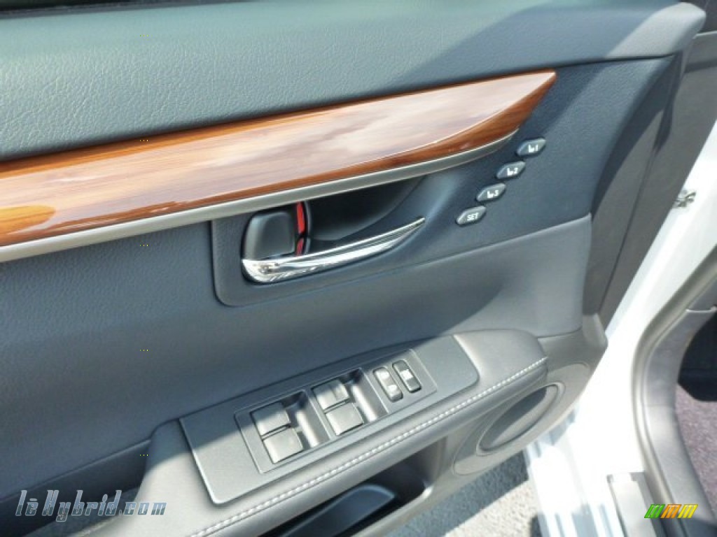 2013 ES 300h Hybrid - Silver Lining Metallic / Black photo #14