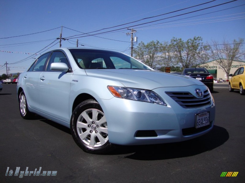 Sky Blue Pearl / Bisque Toyota Camry Hybrid