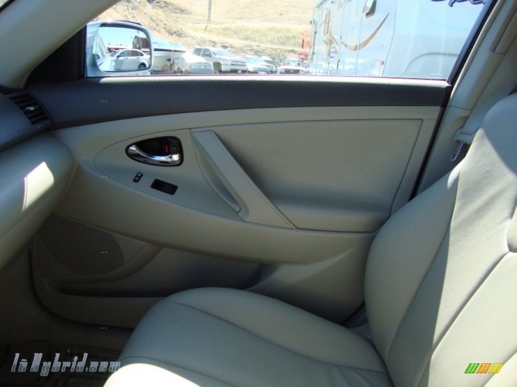 2008 Camry Hybrid - Sky Blue Pearl / Bisque photo #16
