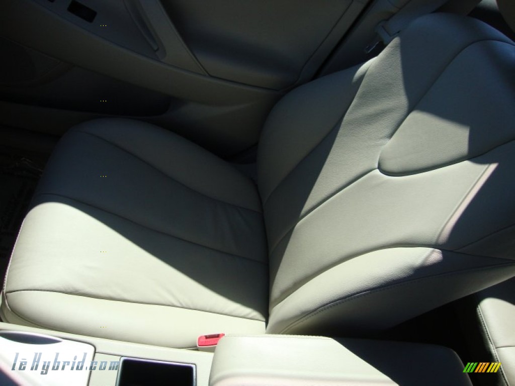 2008 Camry Hybrid - Sky Blue Pearl / Bisque photo #17