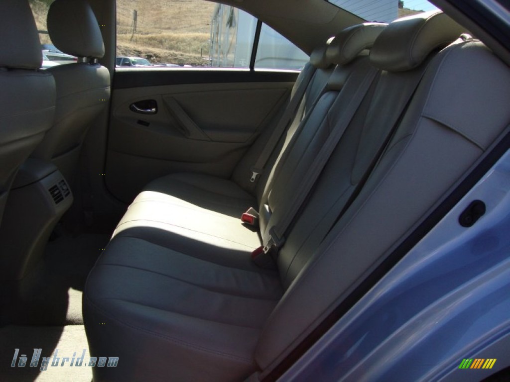 2008 Camry Hybrid - Sky Blue Pearl / Bisque photo #23
