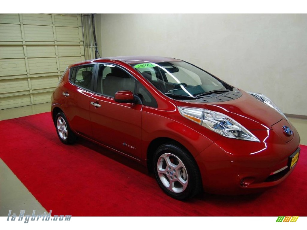 Cayenne red nissan leaf #10