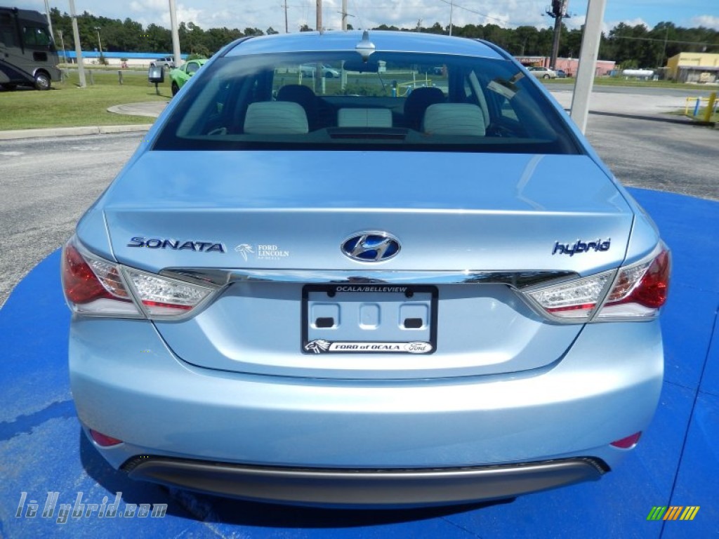 2011 Sonata Hybrid - Blue Sky Metallic / Gray photo #4