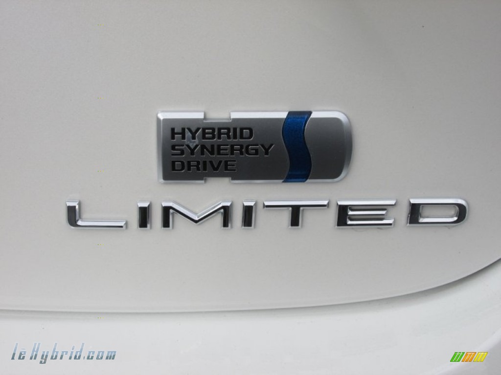 2013 Avalon Hybrid Limited - Blizzard White Pearl / Light Gray photo #11