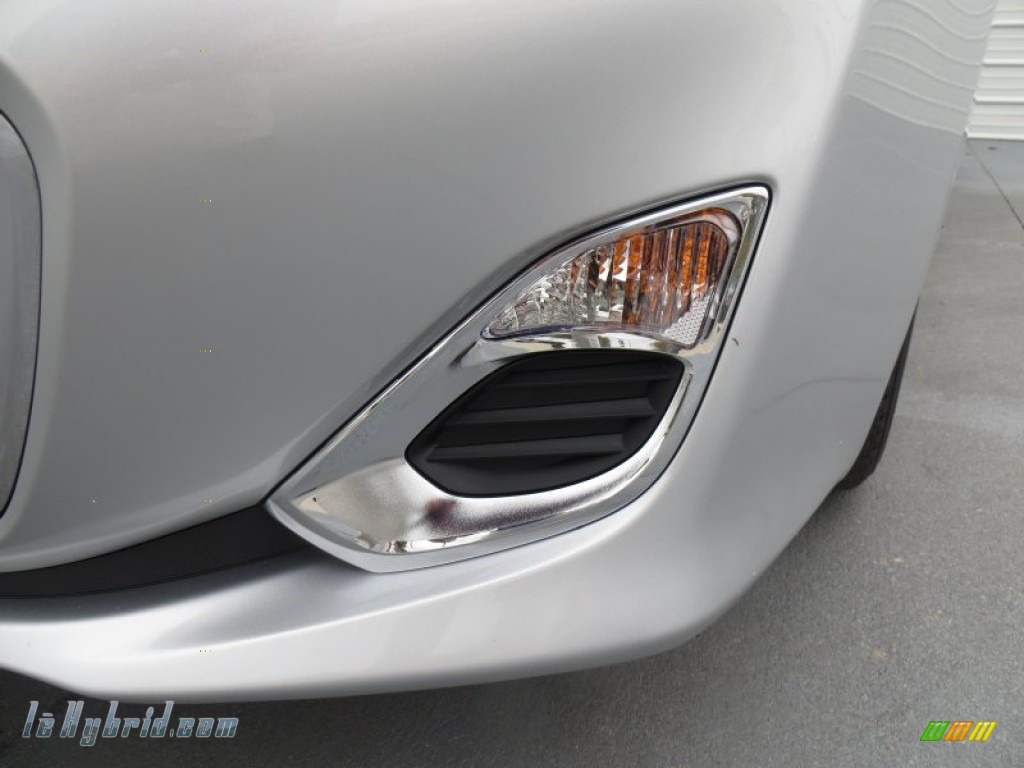 2014 Avalon Hybrid XLE Premium - Classic Silver Metallic / Light Gray photo #10