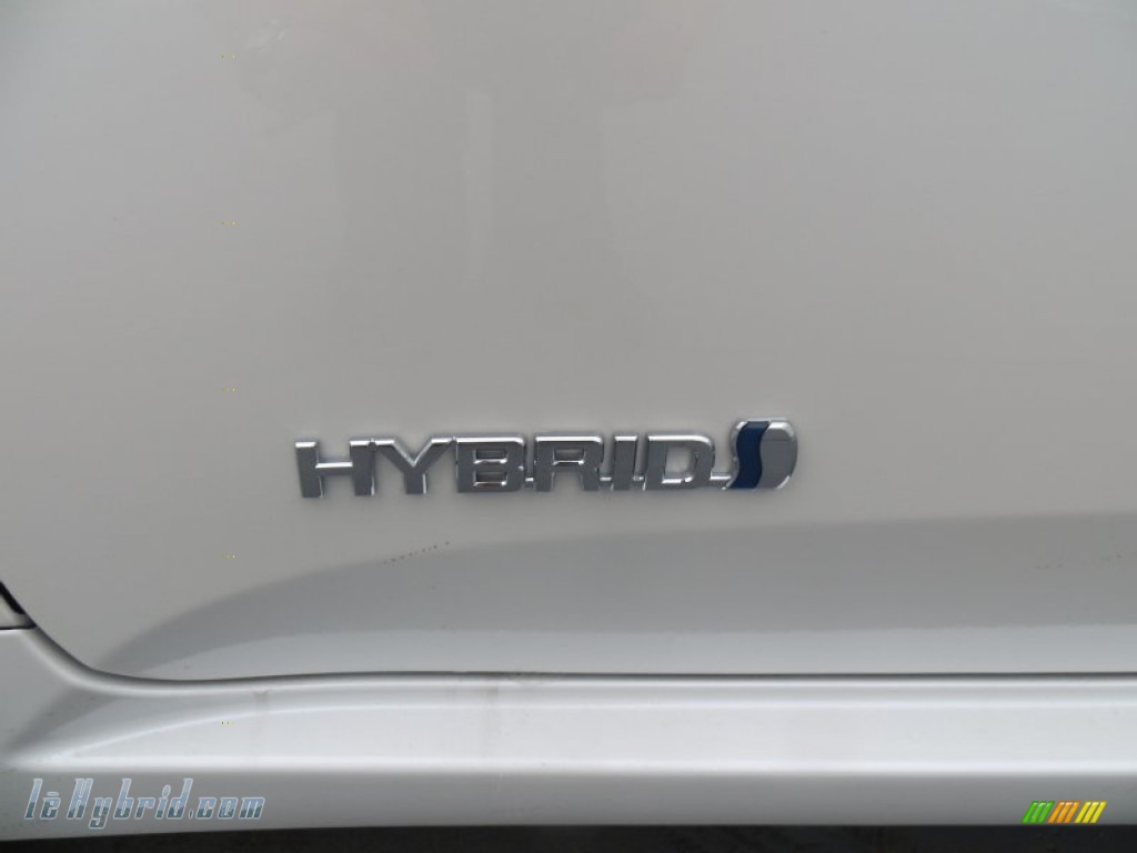 2014 Avalon Hybrid XLE Premium - Blizzard Pearl / Almond photo #13