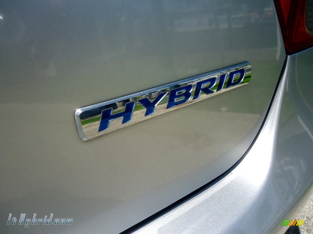 2006 Civic Hybrid Sedan - Alabaster Silver Metallic / Blue photo #2