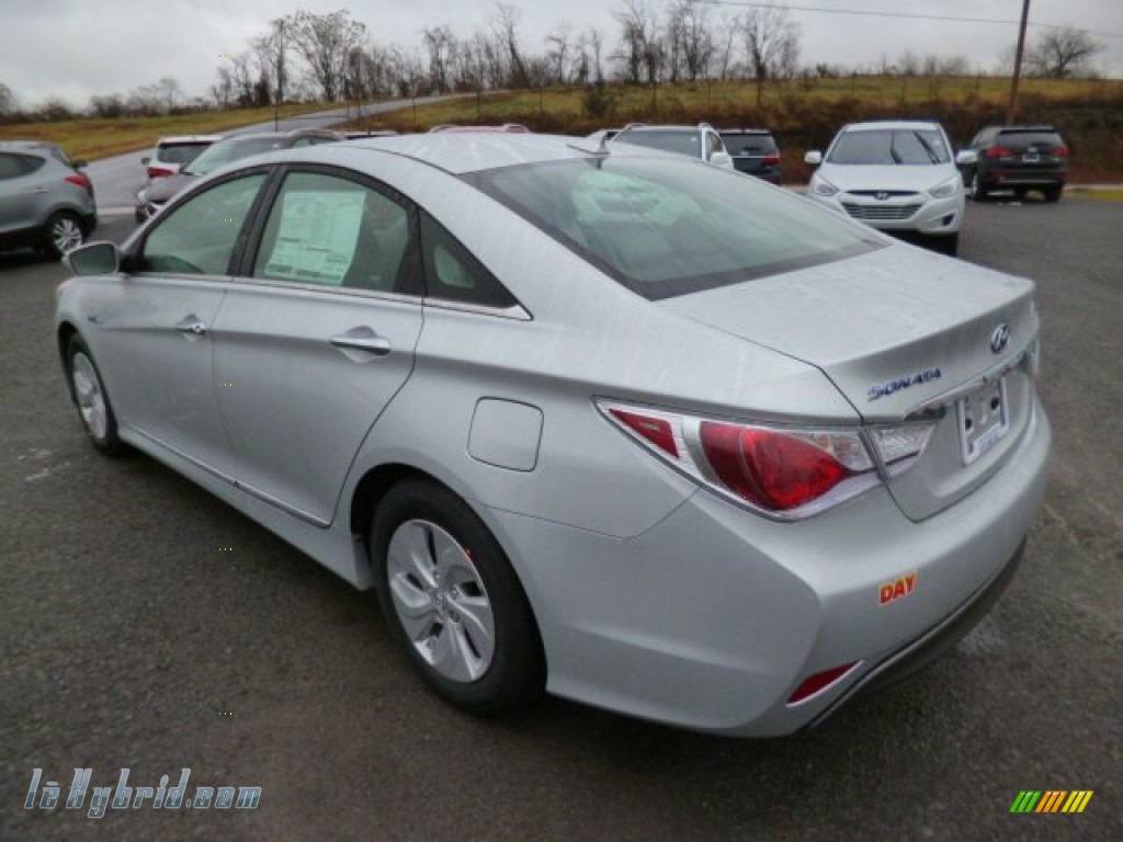2013 Sonata Hybrid Limited - Silver Frost Metallic / Gray photo #5