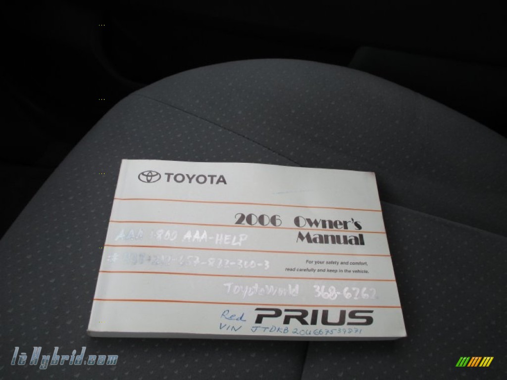 2006 Prius Hybrid - Barcelona Red Metallic / Gray photo #53