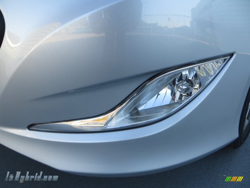 2013 Sonata Hybrid Limited - Silver Frost Metallic / Gray photo #10
