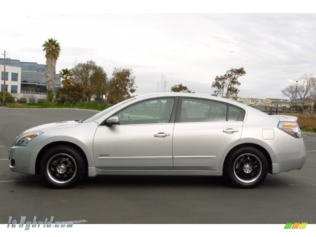 2007 Altima Hybrid - Radiant Silver Metallic / Charcoal photo #4 2007 Altima Hybrid - Radiant Silver Metallic / Charcoal photo #4