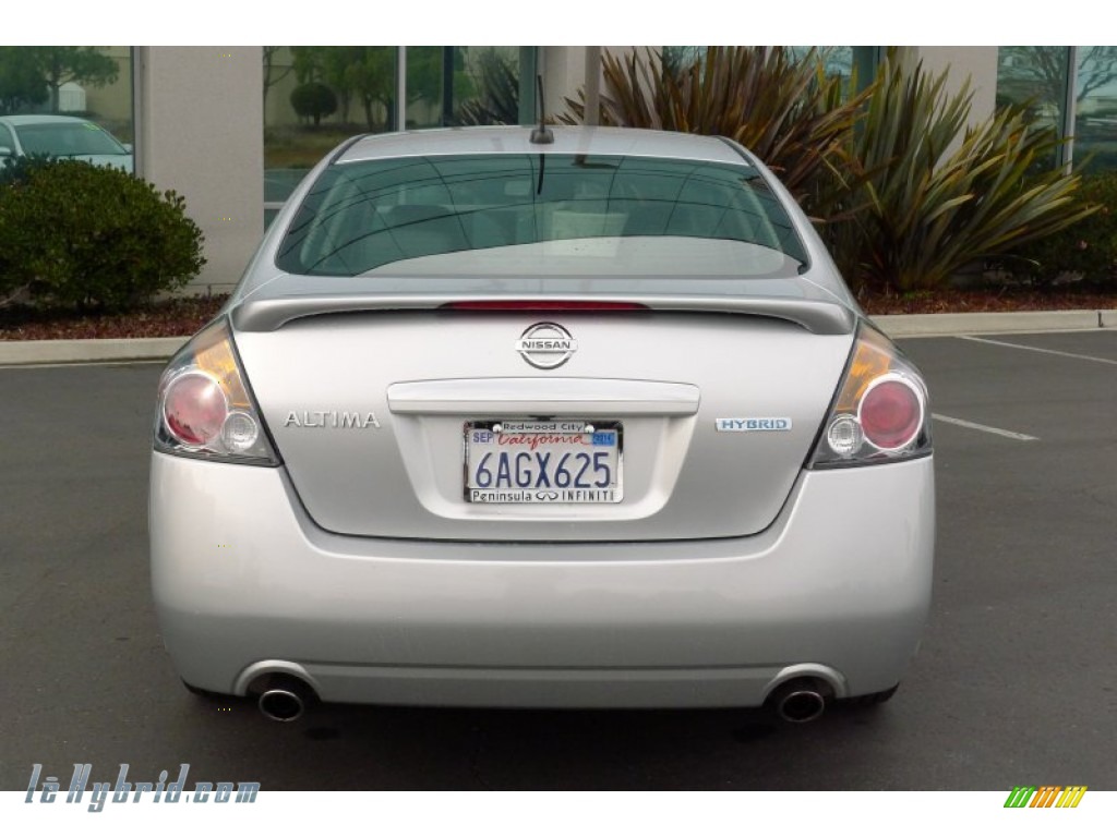 2007 Altima Hybrid - Radiant Silver Metallic / Charcoal photo #6 2007 Altima Hybrid - Radiant Silver Metallic / Charcoal photo #6
